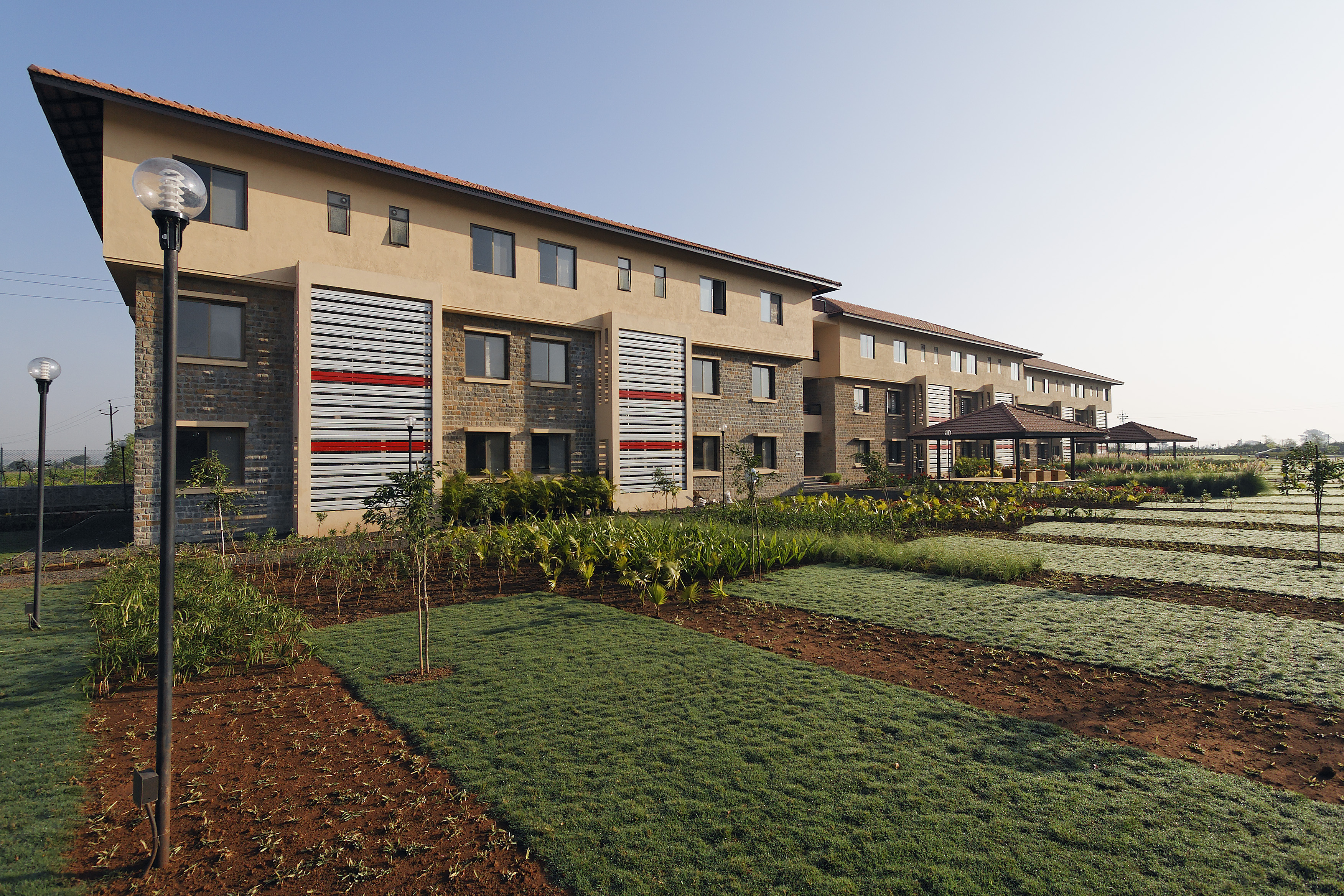 Slide 1 - MIQ Guest Building